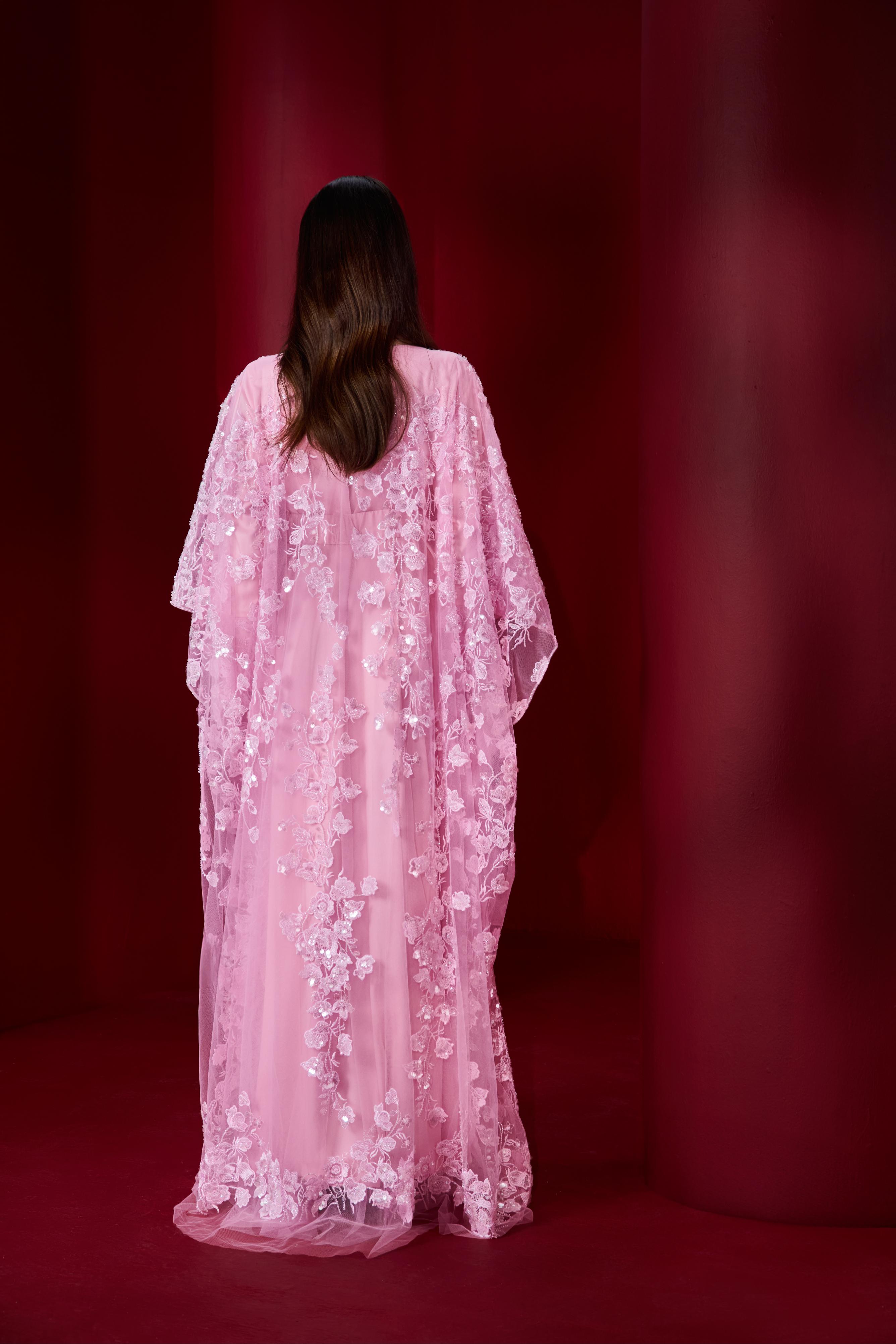 Aya Thoub Pink